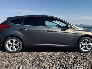 2011 Ford Focus III, коричневый, 892000 рублей, вид 3