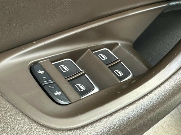 2012 Audi A6 allroad III (C7), белый - вид 27