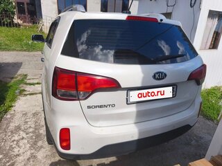 2017 Kia Sorento II Рестайлинг, белый, 1900000 рублей, вид 2