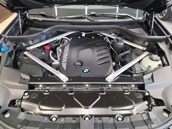 2026 BMW X7 40d I (G07) Рестайлинг, чёрный, 17440000 рублей - вид 11