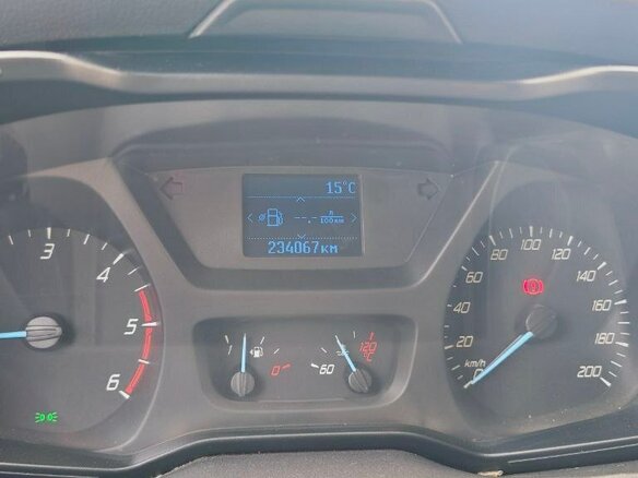 2016 Ford Transit, белый, 2750000 рублей - вид 2
