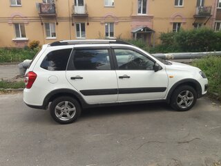 2017 Lada (ВАЗ) Kalina Cross II, белый, 470000 рублей, вид 2
