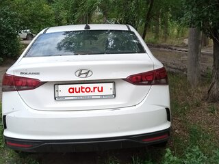 2021 Hyundai Solaris II Рестайлинг, белый, 1049000 рублей, вид 2