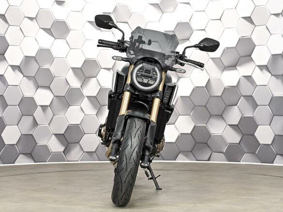 2021 Honda CB 650R, чёрный, 977000 рублей - вид 4