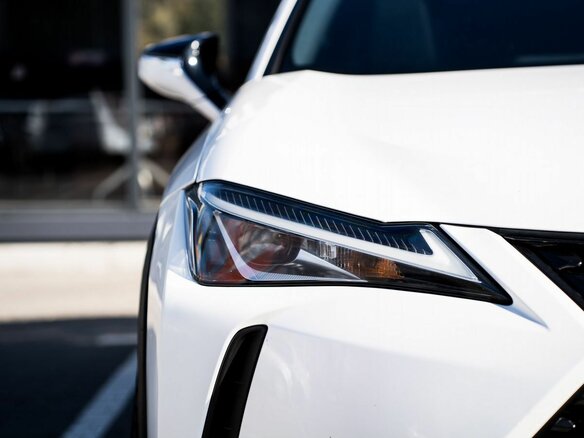 2020 Lexus UX 200 I, белый, 2700000 рублей - вид 27