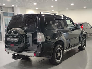 2012 Mitsubishi Pajero IV Рестайлинг 1, чёрный, 1575000 рублей, вид 5