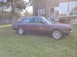 1985 BMW 5 серии 524d II (E28), пурпурный, 655000 рублей, вид 4