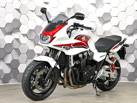 2011 Honda CB 1300, белый, 677000 рублей, вид 2
