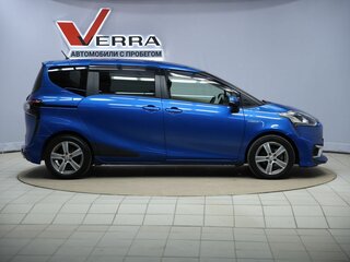 2015 Toyota Sienta II, синий, 1230000 рублей, вид 4