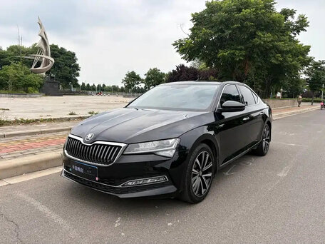 Skoda Superb III Рестайлинг