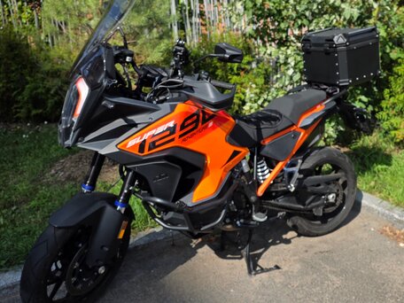 2023 KTM 1290 Super Adventure S, оранжевый, 1890000 рублей, вид 1