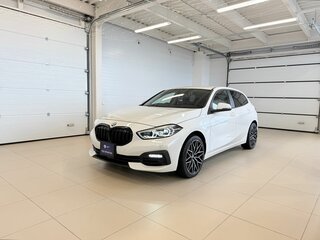 2019 BMW 1 серии 118i III (F40), белый, 1799999 рублей, вид 2