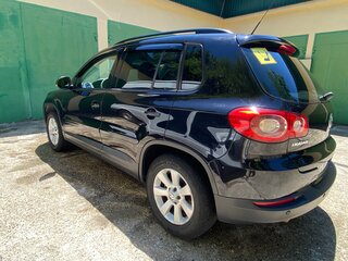 2009 Volkswagen Tiguan I, чёрный, 850000 рублей, вид 4