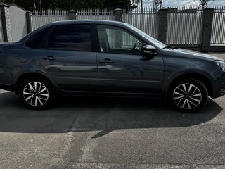 2024 Lada (ВАЗ) Granta I Рестайлинг, серый, 990000 рублей, вид 3