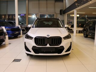 2025 BMW X1 Long 25Li xDrive III (U11/U12), белый, 6540000 рублей, вид 3
