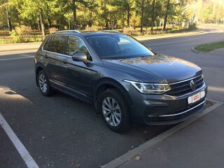 2021 Volkswagen Tiguan II Рестайлинг, серый, 3430000 рублей, вид 3
