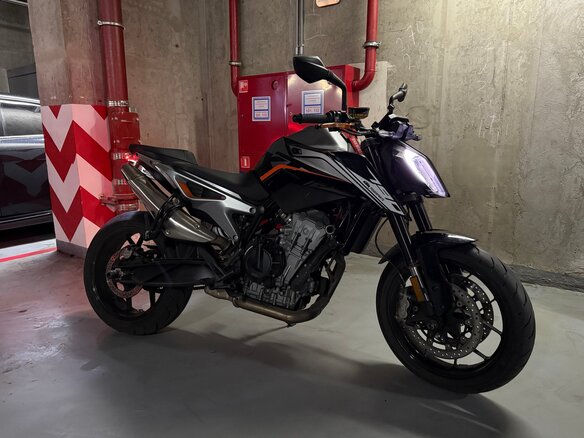 2018 KTM 790 Duke, оранжевый, 690000 рублей - вид 4