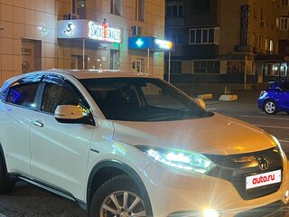 2014 Honda Vezel I, белый, 1550000 рублей, вид 3