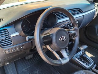 2019 Kia Rio IV, белый, 1100000 рублей, вид 5