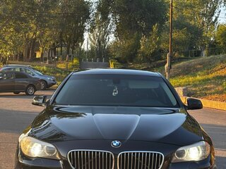 2012 BMW 5 серии 520i VI (F10/F11/F07), чёрный, 2200000 рублей, вид 1
