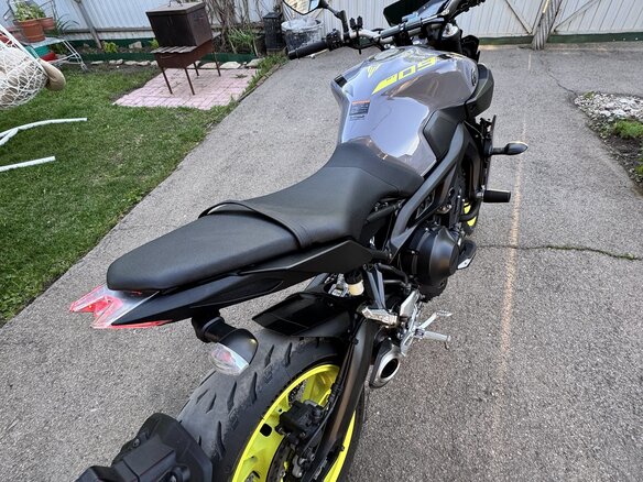 2017 Yamaha MT-09 (FZ-09), серый, 930000 рублей - вид 18