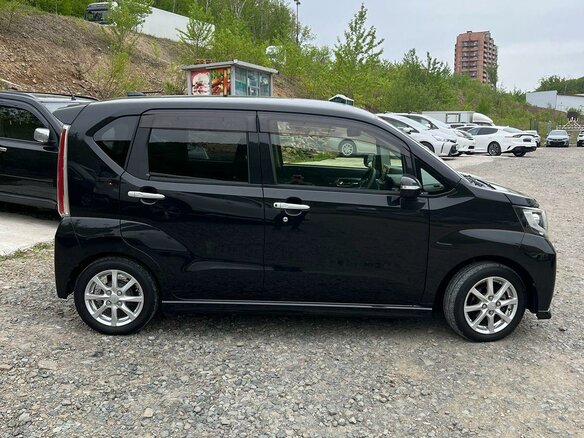 2017 Daihatsu Move VI Рестайлинг, чёрный, 905000 рублей - вид 9