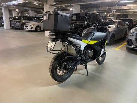 2022 Husqvarna Norden 901, серый, 920000 рублей, вид 4