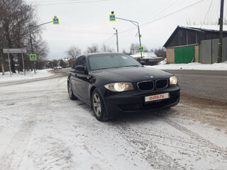 2008 BMW 1 серии 116i I (E81/E82/E87/E88) Рестайлинг, чёрный, 790000 рублей, вид 2