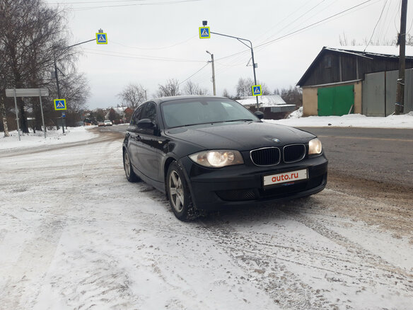 2008 BMW 1 серии 116i I (E81/E82/E87/E88) Рестайлинг, чёрный, 790000 рублей - вид 1