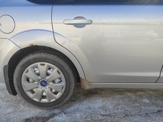 2008 Ford Focus II Рестайлинг, серебристый, 650000 рублей, вид 5