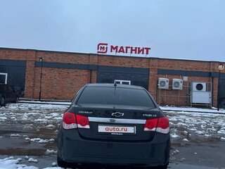 2011 Chevrolet Cruze I, чёрный, 700000 рублей, вид 4