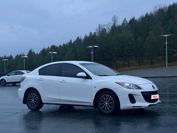2012 Mazda 3 II (BL) Рестайлинг, белый, 880000 рублей - вид 2