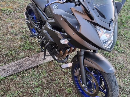 2013 Yamaha XJ6 (FZ6R), серый, 640000 рублей, вид 1