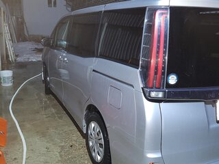 2018 Toyota Noah III (R80) Рестайлинг, серый, 2200000 рублей, вид 4
