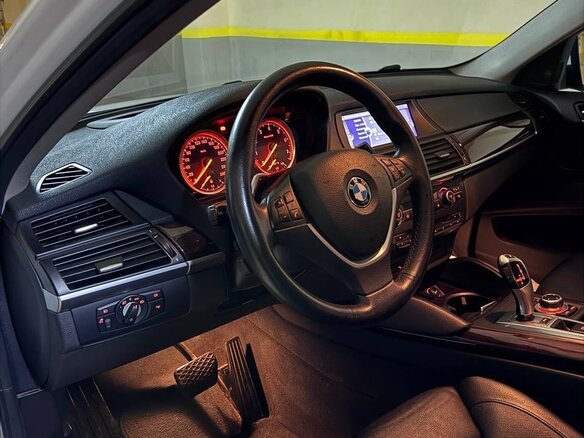2013 BMW X6 35i I (E71) Рестайлинг, белый, 1950000 рублей - вид 7