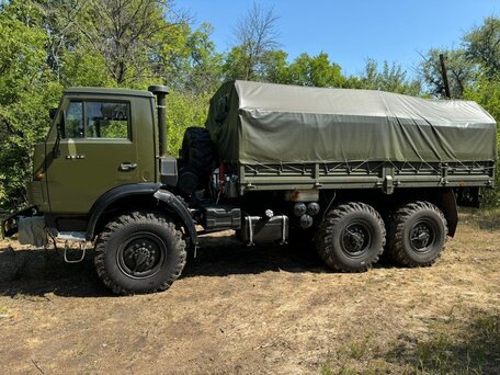 1991 КамАЗ 4310, зелёный, 1900000 рублей, вид 3