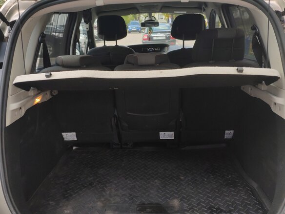 2012 Renault Scenic III Рестайлинг, бежевый - вид 4