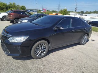 2016 Toyota Camry VII (XV50) Рестайлинг, чёрный, 1899000 рублей, вид 4