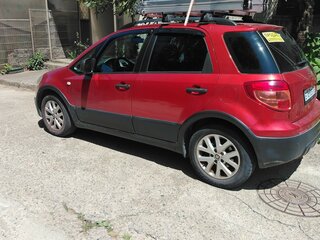 2010 Fiat Sedici, красный, 650000 рублей, вид 3