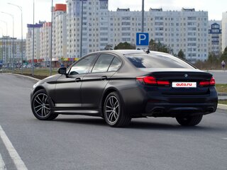 2021 BMW 5 серии 520d xDrive VII (G30/G31/G38) Рестайлинг, чёрный, 4000000 рублей, вид 4
