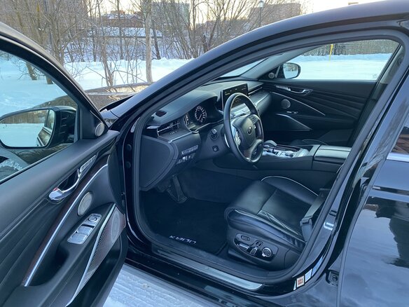 2019 Kia K900 II, чёрный, 4300000 рублей - вид 8
