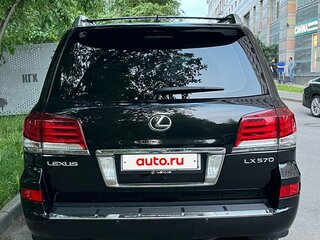 2013 Lexus LX 570 III Рестайлинг, чёрный, 4500000 рублей, вид 3