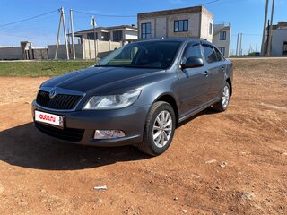 2012 Skoda Octavia II (A5) Рестайлинг, серый, 890000 рублей, вид 1