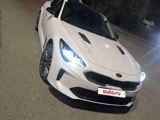 2018 Kia Stinger I, белый, 2688888 рублей, вид 3