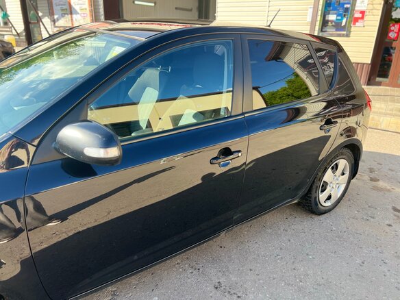 2011 Kia Ceed I Рестайлинг, чёрный, 650000 рублей - вид 2