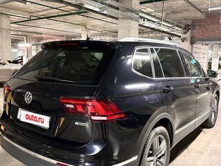 2019 Volkswagen Tiguan Allspace II, чёрный, 3000000 рублей, вид 3