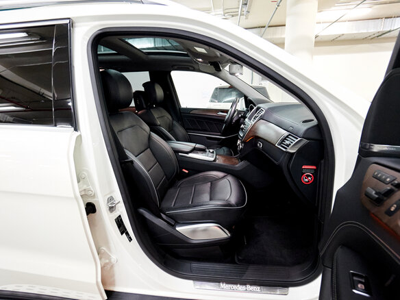 2013 Mercedes-Benz GL-Класс 500 II (X166), белый - вид 12