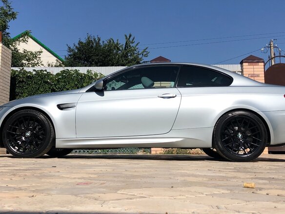 2008 BMW M3 IV (E90), серебристый, 3800000 рублей - вид 12