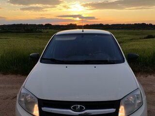 2018 Lada (ВАЗ) Granta I, белый, 500000 рублей, вид 2