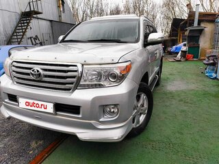 2008 Toyota Land Cruiser 200 Series, серебристый, 2600000 рублей, вид 3